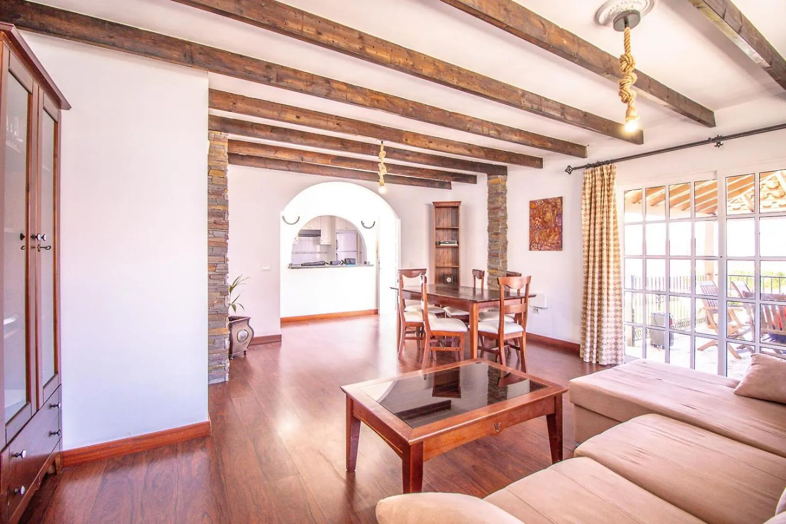 Rentaliday Villa Alta Тихоко-де-Абахо