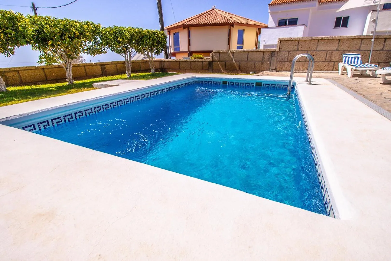 Rentaliday Villa Alta Тихоко-де-Абахо